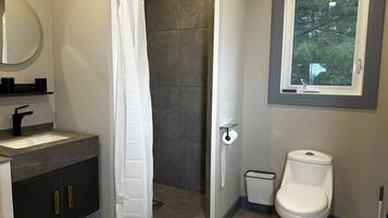 Towels, toilet paper