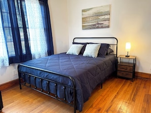 Desk, iron/ironing board, free WiFi, bed sheets