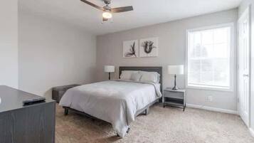 Iron/ironing board, WiFi, bed sheets