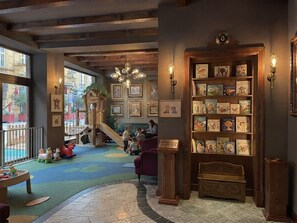 Children's area - FermaArt Hotel & Restaurants (Baku)
