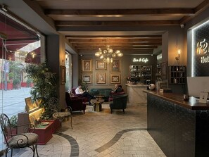 Reception - FermaArt Hotel & Restaurants (Baku)