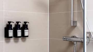 Shower, free toiletries, hair dryer, towels