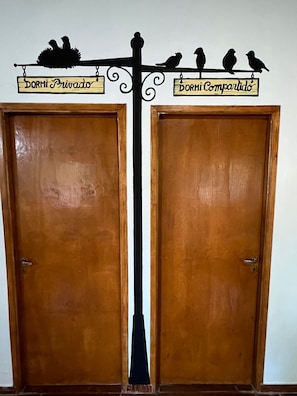 Comfort Room, Patio | Interior - Lost & Found Iguazú Hostel (Puerto Iguazu)
