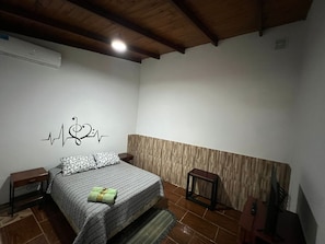 Comfort Room, Patio | Free WiFi - Lost & Found Iguazú Hostel (Puerto Iguazu)