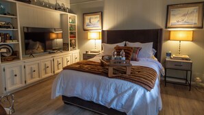 1 bedroom, iron/ironing board, WiFi (free), bed sheets