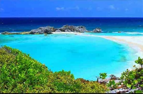 Beach - Water's Edge Cottage (North Caicos)