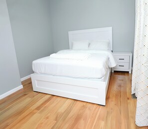 3 habitaciones, tabla de planchar con plancha y wifi gratis 