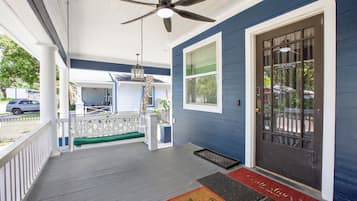 House, 5 Bedrooms, Non Smoking | Terrace/patio
