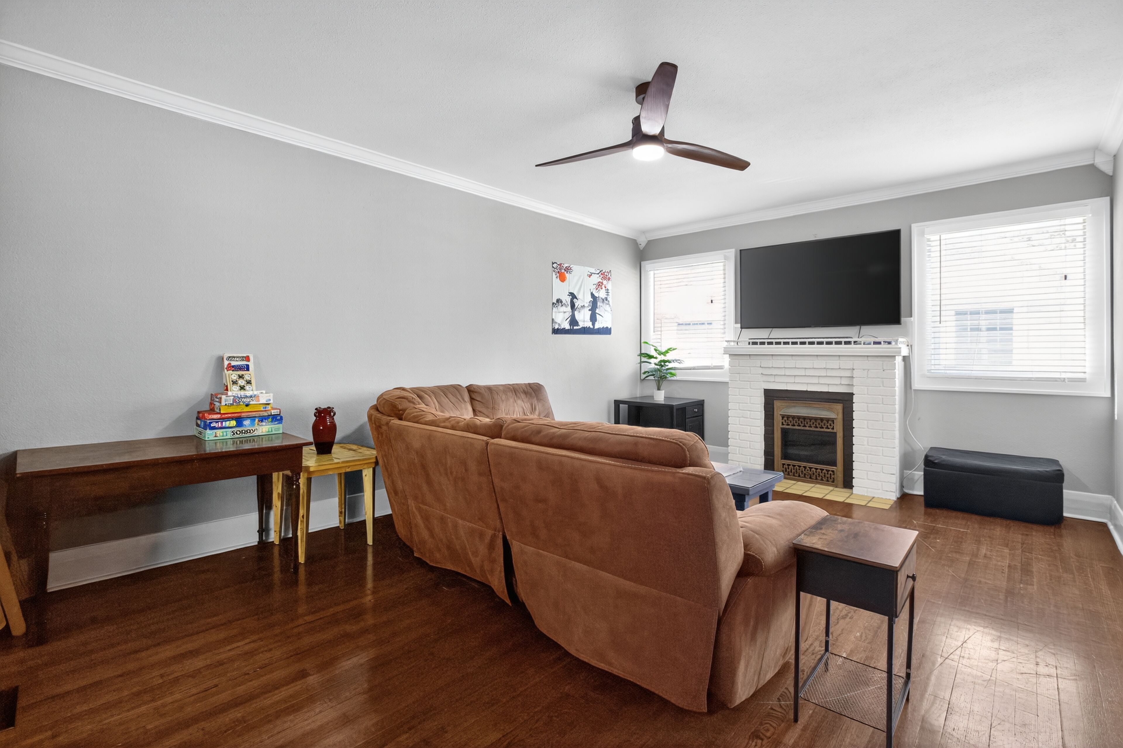 Casa, 5 habitaciones, no fumadores | Zona de estar | Una televisión de pantalla plana, Netflix, Hulu, servicios de streaming