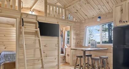 Middlebury Center Cabins w Pond, Trails & Views!