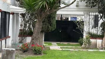 Habitación doble, vista al jardín | Áreas de la propiedad