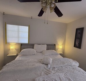 2 bedrooms, desk, iron/ironing board, WiFi (free)
