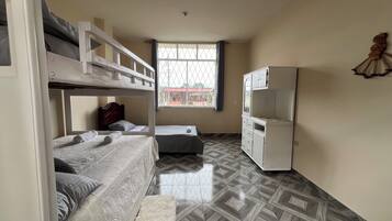 Wifi gratis y ropa de cama