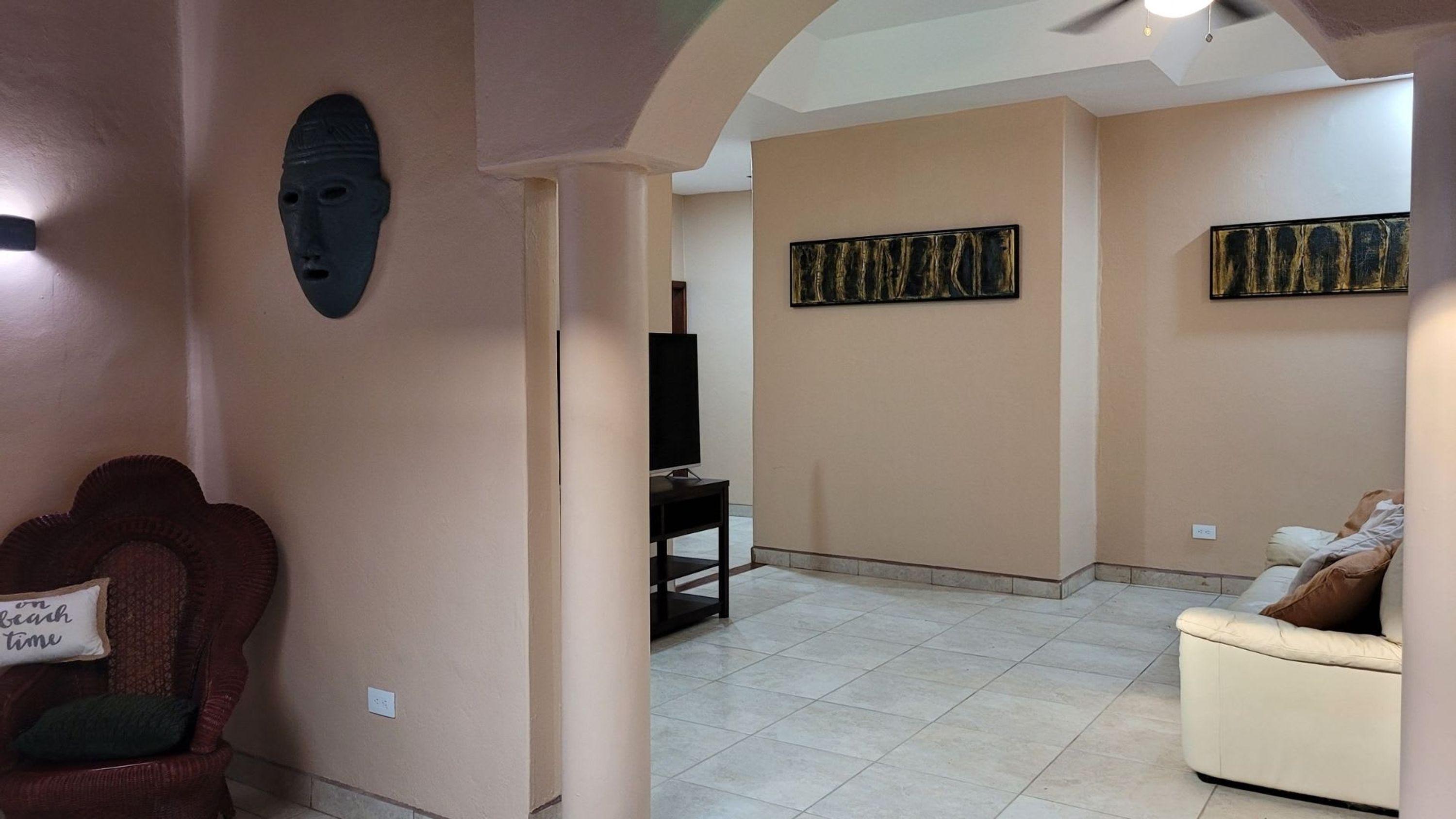 House | 5 bedrooms, Internet