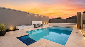 A heated pool - St. Leonards Bay Views (St Leonards)