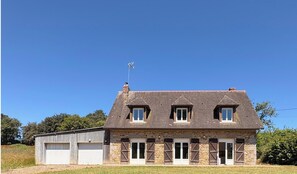 Exterior - La Calinière - Jardin - Wifi (Tinchebray-Bocage)