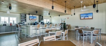 New Listing! Lost Key Golf & Beach Club| 3 king beds| Free Golf Daily| Two Pools| Tennis| Pickleball