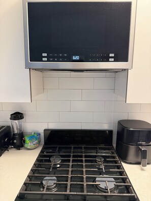 Kaffee und/oder Kaffeemaschine