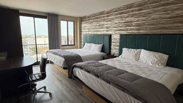 Superior Double Room, Balcony | Desk, laptop workspace, blackout drapes, iron/ironing board