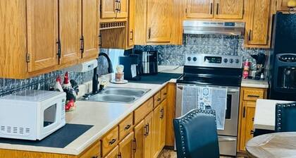 O-TOWN OASIS! Near Oneida Baptist Institute & 10 miles from Manchester, KY