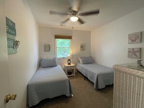2 bedrooms, WiFi (free) -  Beach Bungalow (Ocean City)
