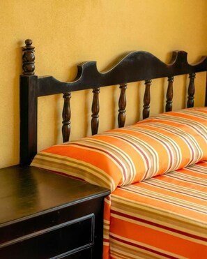 Tripla Basic, balcone, vista città | Wi-Fi gratuito, accesso in sedia a rotelle