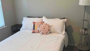 3 Schlafzimmer, Bügeleisen/Bügelbrett, WLAN, Bettwäsche