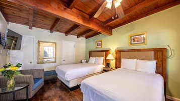 1 bedroom, WiFi (free), bed sheets