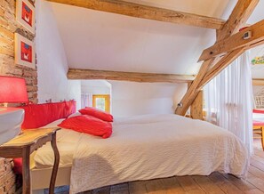 2 bedrooms, internet - Saint-Christophe Farm (MARY)