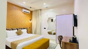 Standard Single Room, Non Smoking, Air conditioning | Premium bedding, down comforters, in-room safe, desk