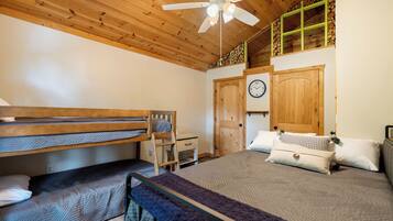 Iron/ironing board, travel cot, free WiFi, bed sheets