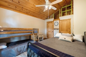 Iron/ironing board, travel cot, free WiFi, bed sheets