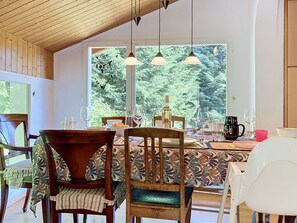 Dining - Chalet Chaudoudoux - Les Paccots by Interhome (Les Paccots)