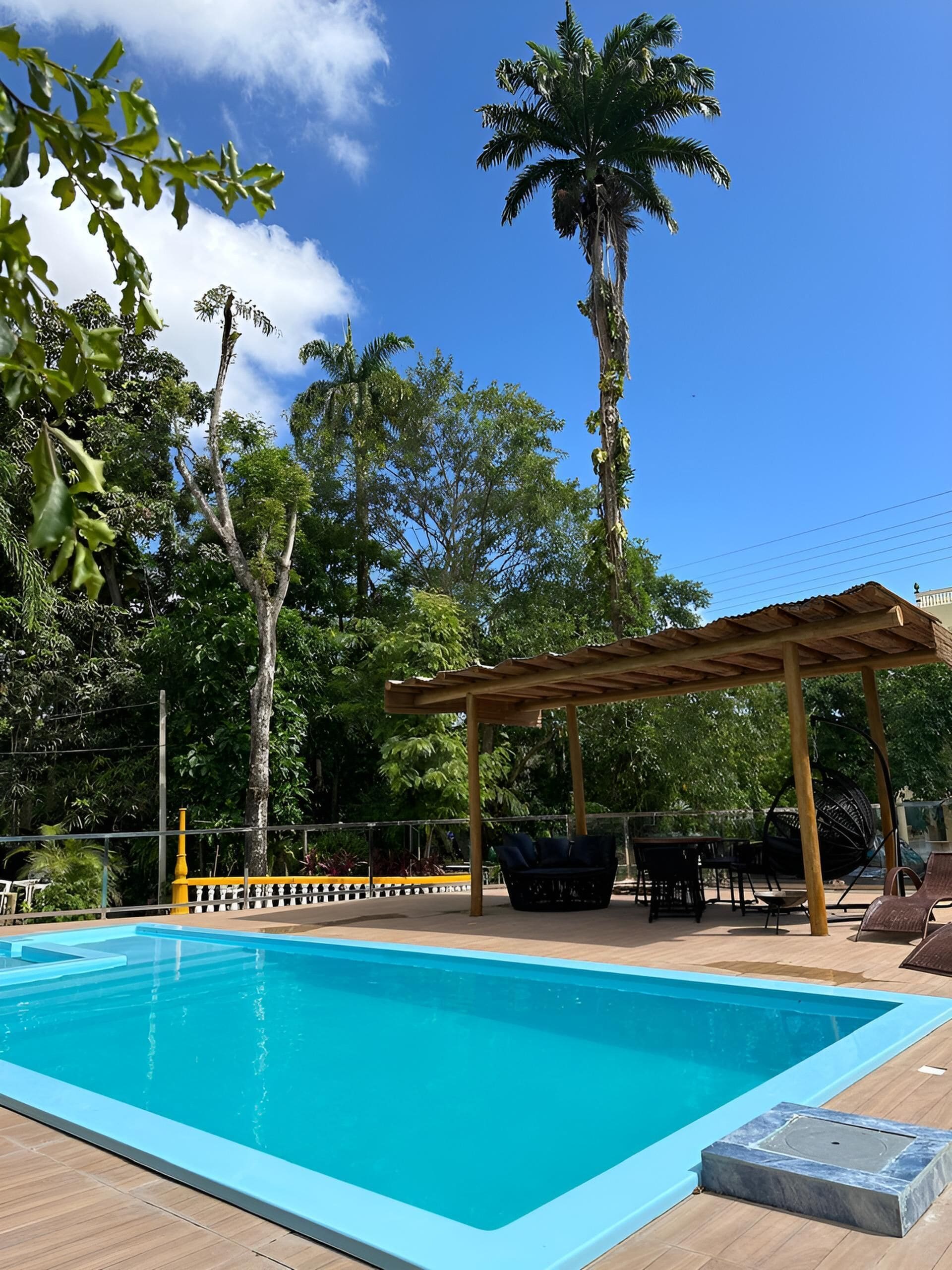 7 piscinas al aire libre (de 09:00 a 22:00), sombrillas, tumbonas