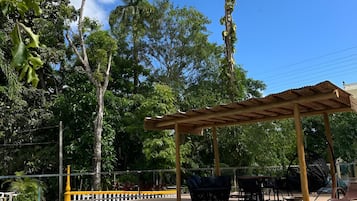 7 piscinas al aire libre (de 09:00 a 22:00), sombrillas, tumbonas