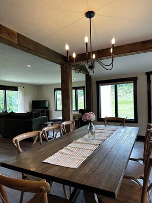 Dining - Charming 3 Bedroom Farmhouse on a Cherry Orchard (Suttons Bay)