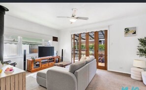 Living area - Cosy retreat for a family getaway. (St Leonards)