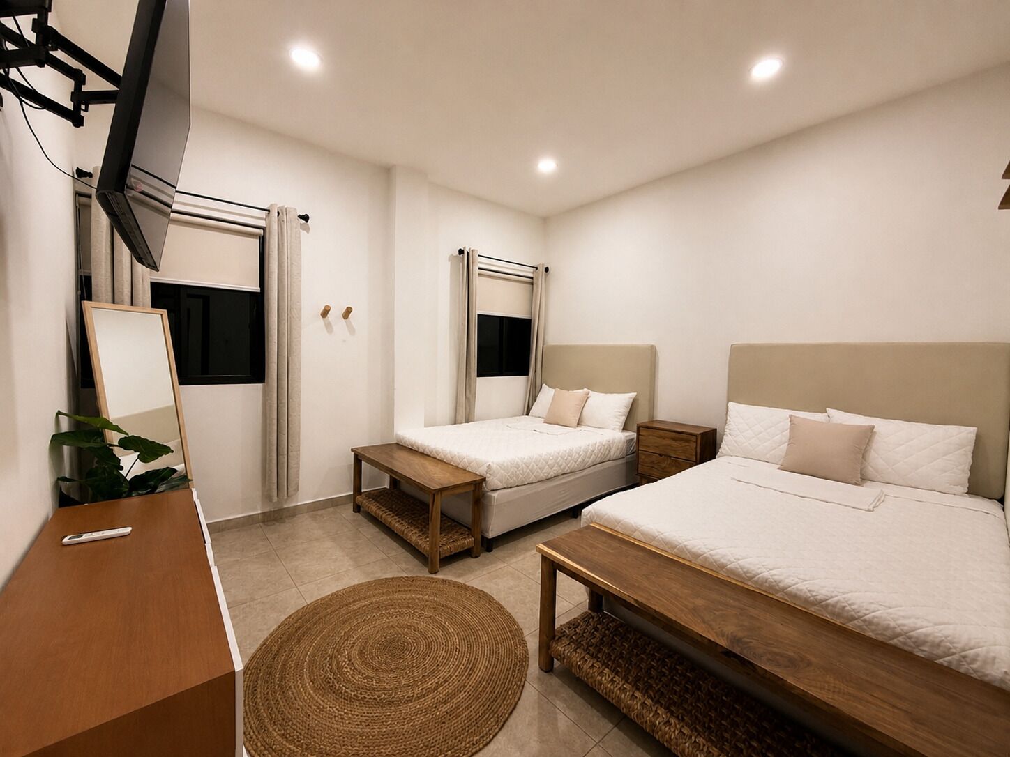 4 Schlafzimmer, Bügeleisen/Bügelbrett, WLAN, Bettwäsche