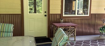 Whispering Pines Studio Apt. - Trout Creek, Mt.