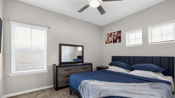 Room - Mins To Baptist Everbank. Jax Airport. Op Mall (fleming island)
