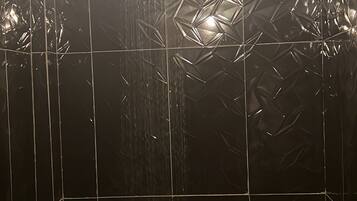 Bruser, håndklæder, Sæbe, Shampoo