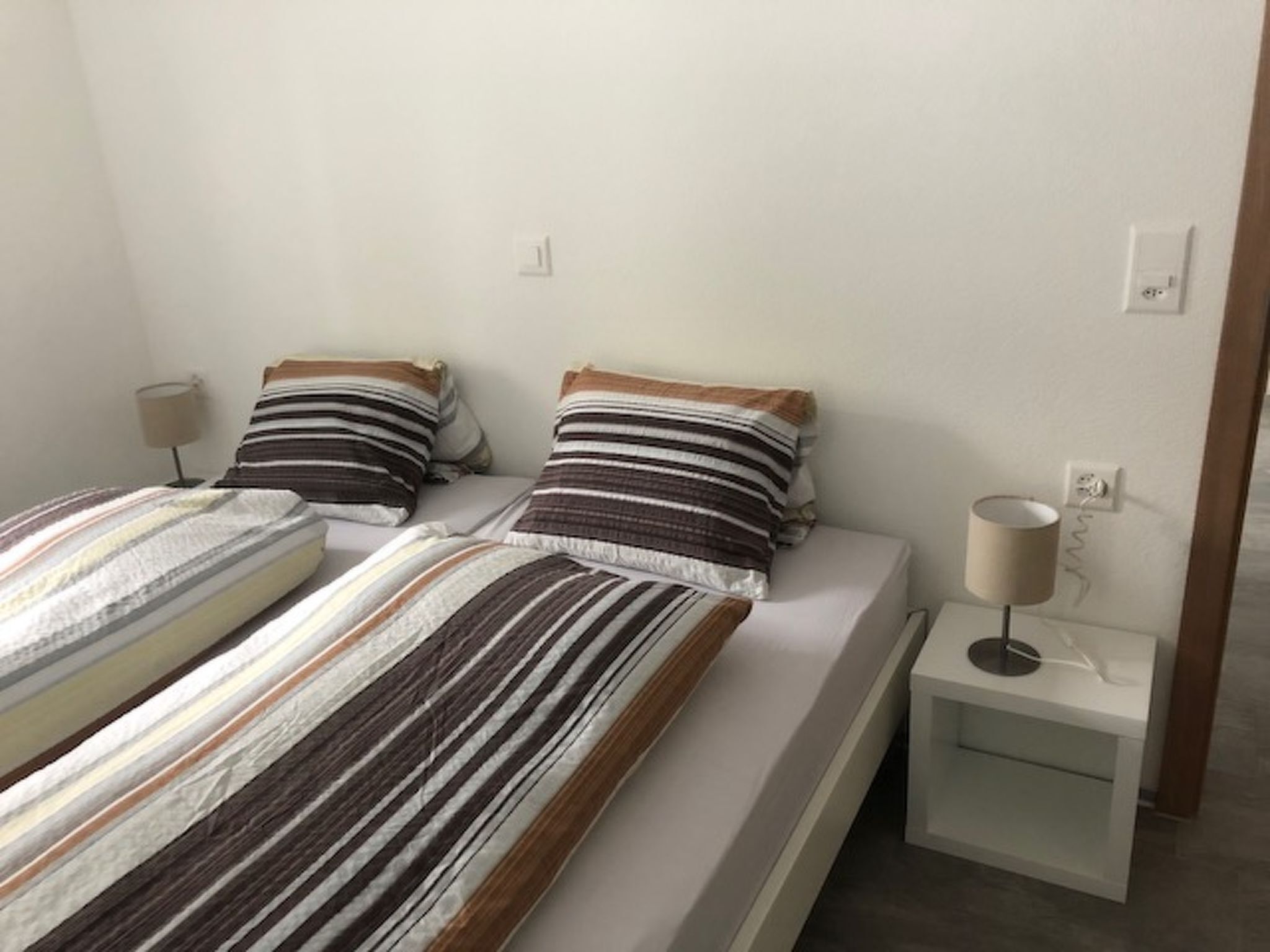 2 bedrooms, Internet