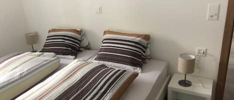 2 bedrooms, internet