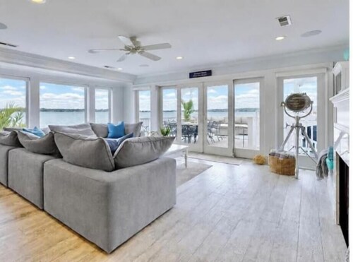 Completely Coastal Direct Waterfront Home in Milford As seen on Beach Hunters