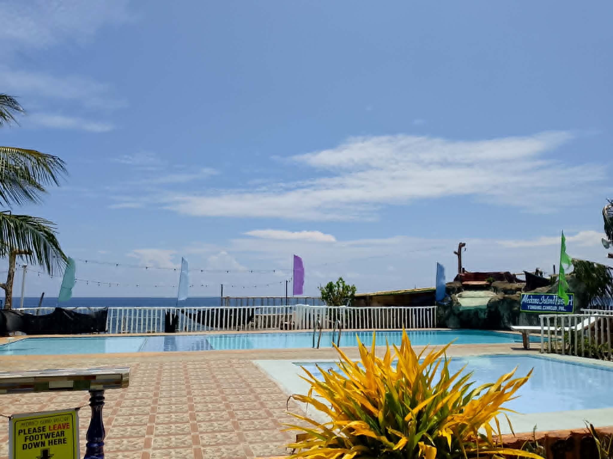 15 piscinas techadas