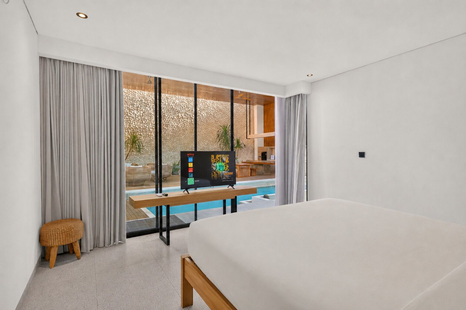 Luxury Villa, 3 Bedrooms, Balcony, Pool View | Iron/ironing board, free WiFi, bed sheets