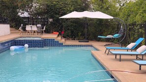 Pool - Dallas unit 1 (La Mesa)