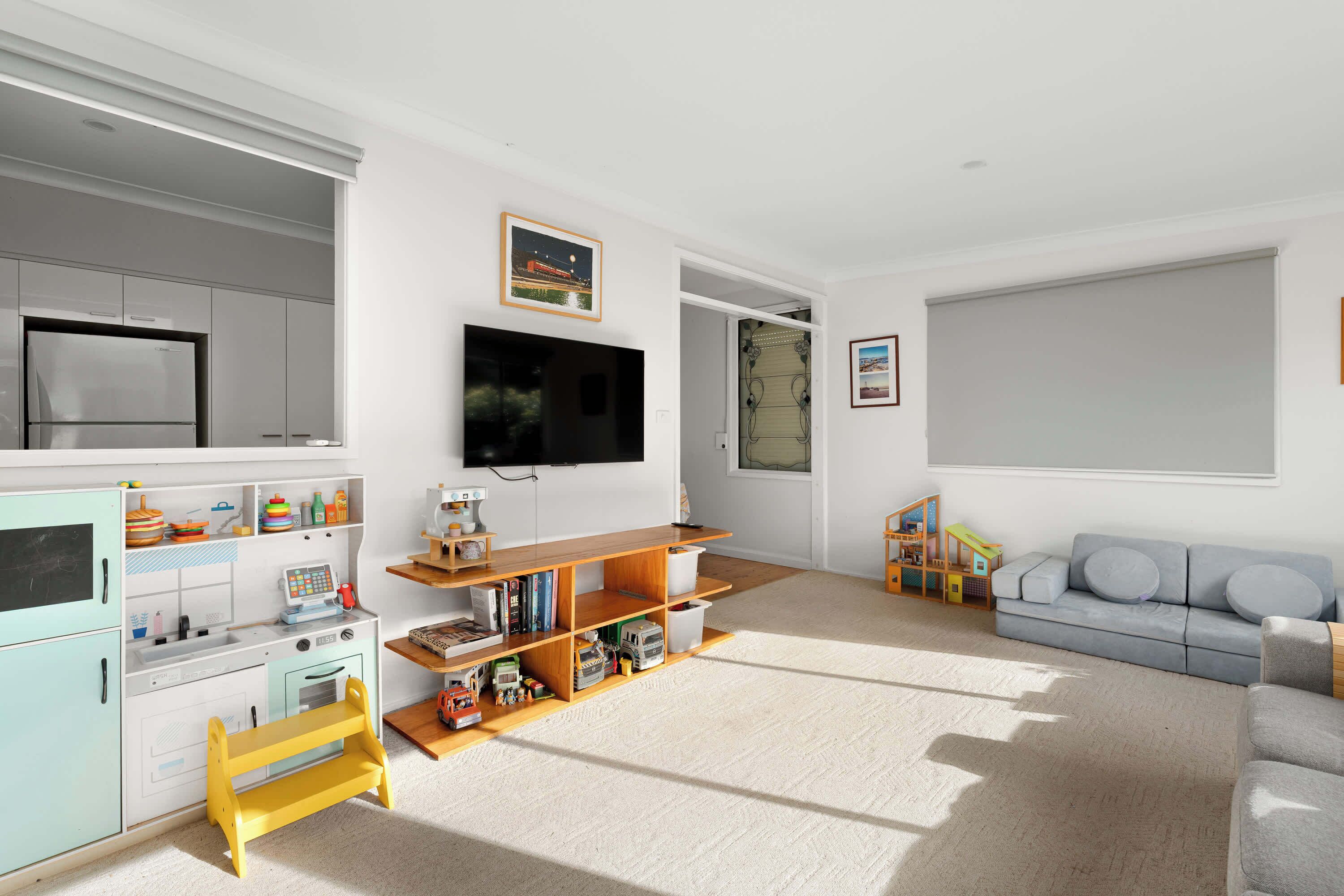 TV