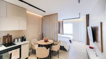 Superior Apartment, Balcony, City View | Private kitchen | Full-sized fridge, microwave, oven, stovetop