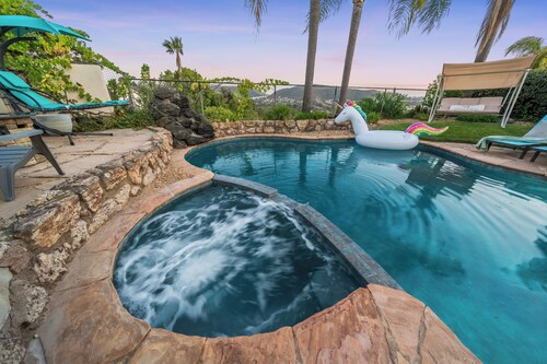 Hot Tub, King Bed, Garage, Grand View, 3BR/2.5Bth